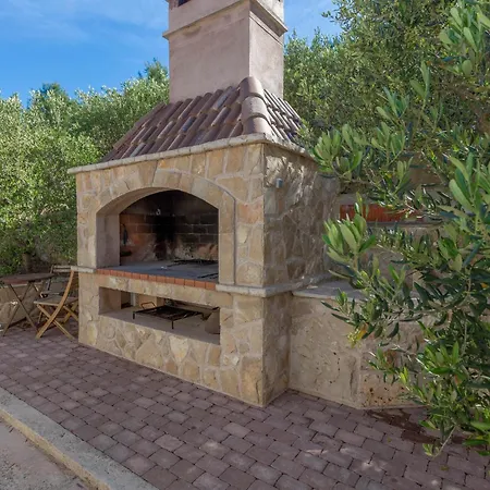 Zastupac 8761a 아파트 *